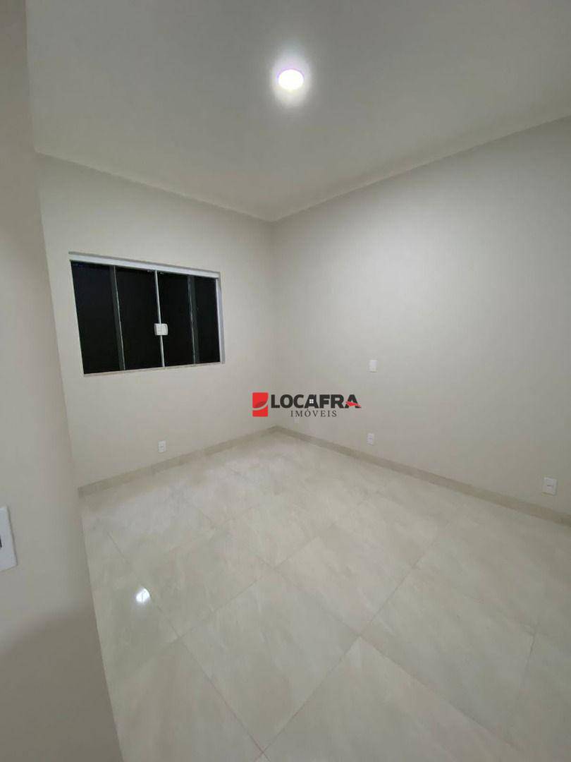 Casa à venda com 3 quartos, 120m² - Foto 18