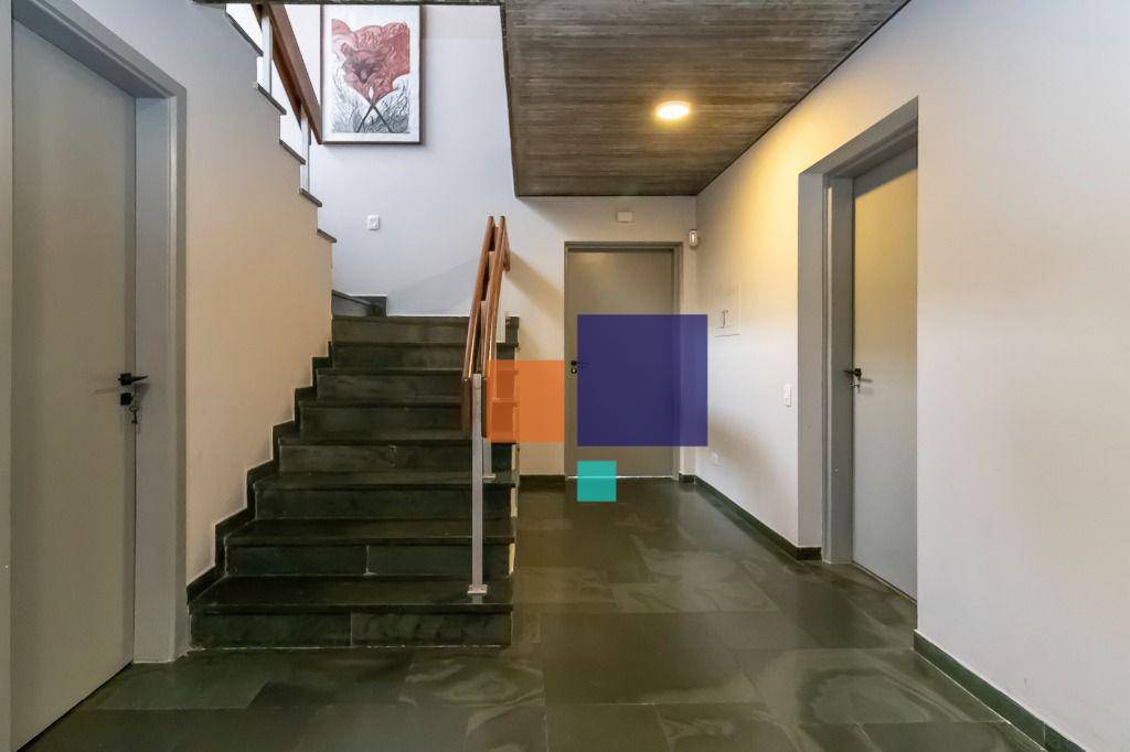 Sobrado à venda com 4 quartos, 380m² - Foto 20