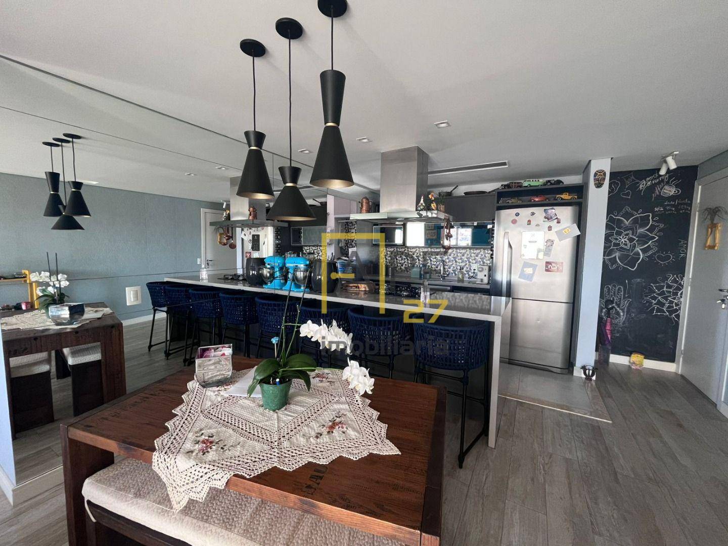 Apartamento para alugar com 2 quartos, 86m² - Foto 17