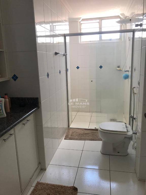 Apartamento à venda com 3 quartos, 156m² - Foto 20