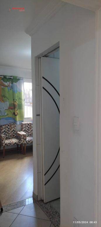 Apartamento à venda com 3 quartos, 98m² - Foto 28