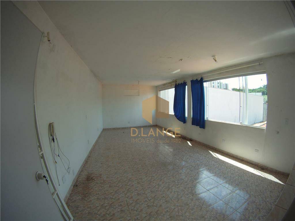 Casa à venda com 3 quartos, 240m² - Foto 10