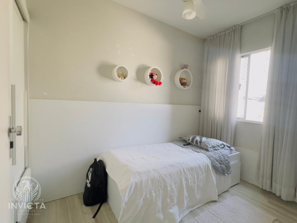 Apartamento à venda com 2 quartos, 65m² - Foto 6