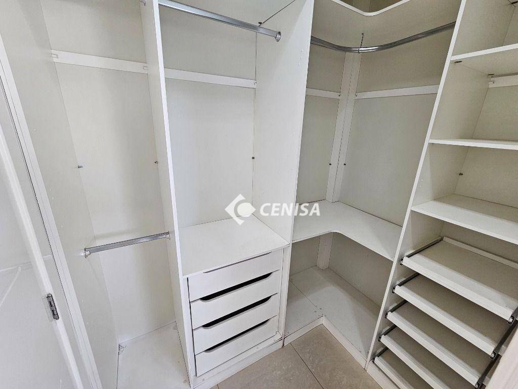 Casa de Condomínio à venda e aluguel com 3 quartos, 330m² - Foto 36