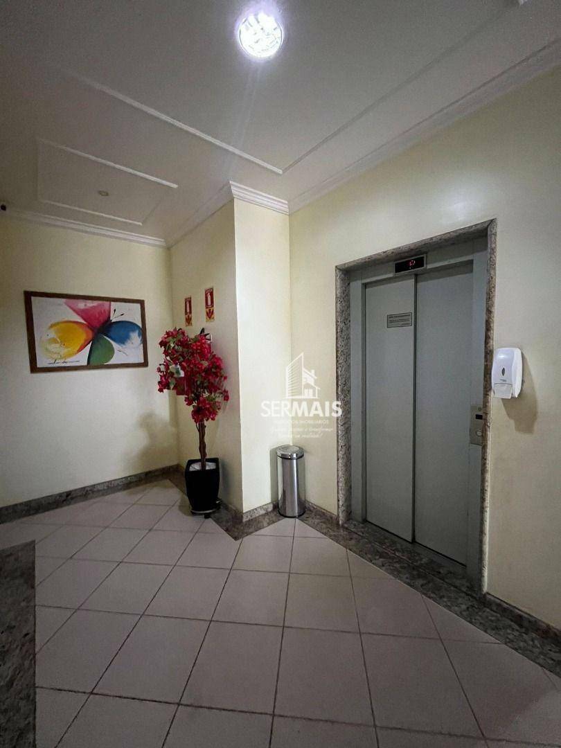 Apartamento para alugar com 3 quartos, 119m² - Foto 10