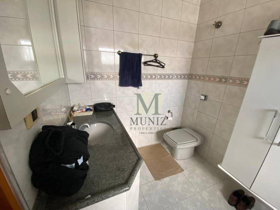 Casa à venda com 3 quartos, 274m² - Foto 12