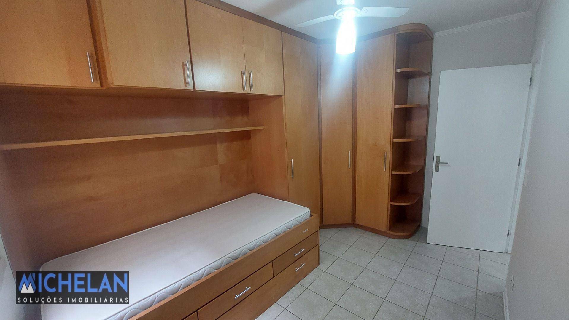 Apartamento para alugar com 2 quartos, 79m² - Foto 8