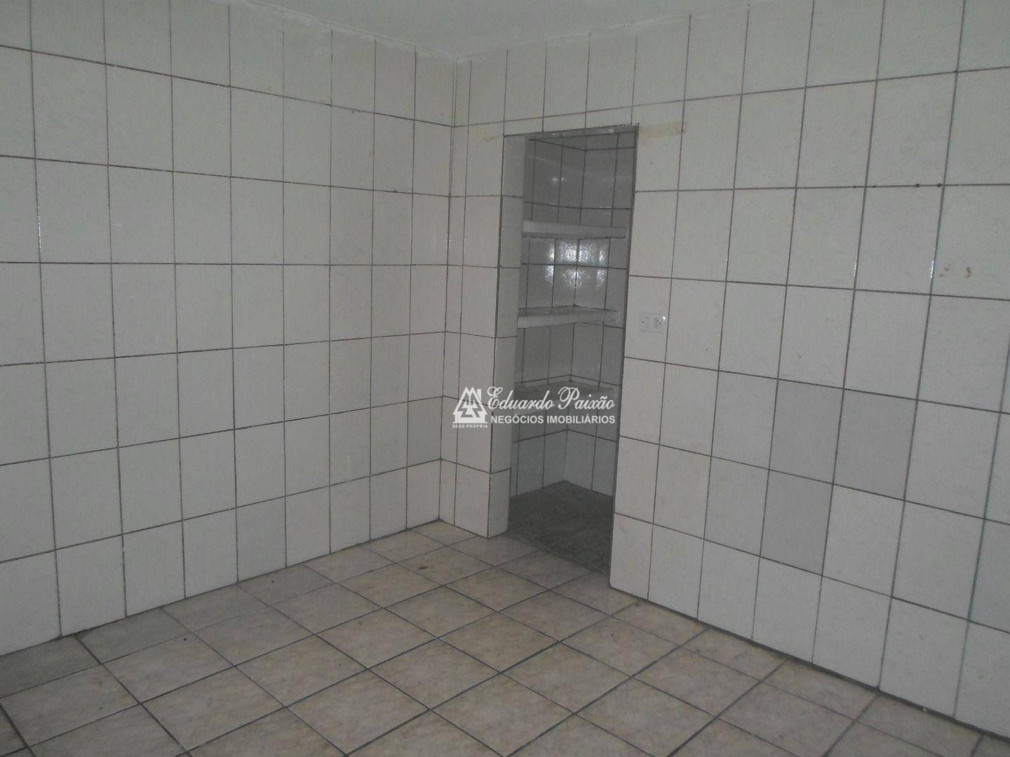 Casa à venda com 2 quartos, 240m² - Foto 10