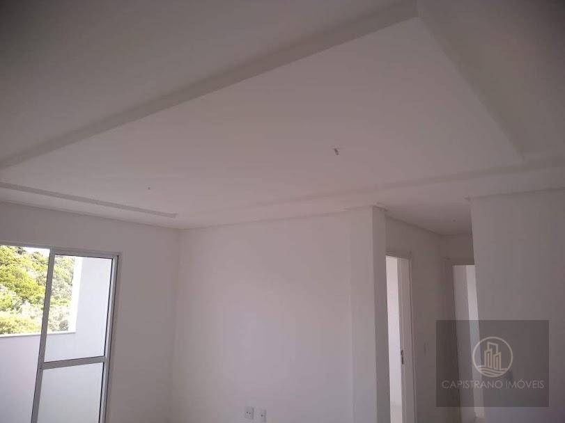 Apartamento à venda com 2 quartos, 81m² - Foto 20