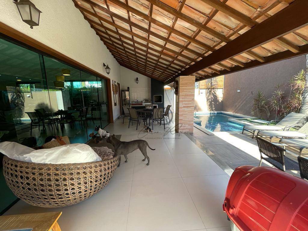 Casa à venda com 4 quartos, 300m² - Foto 13