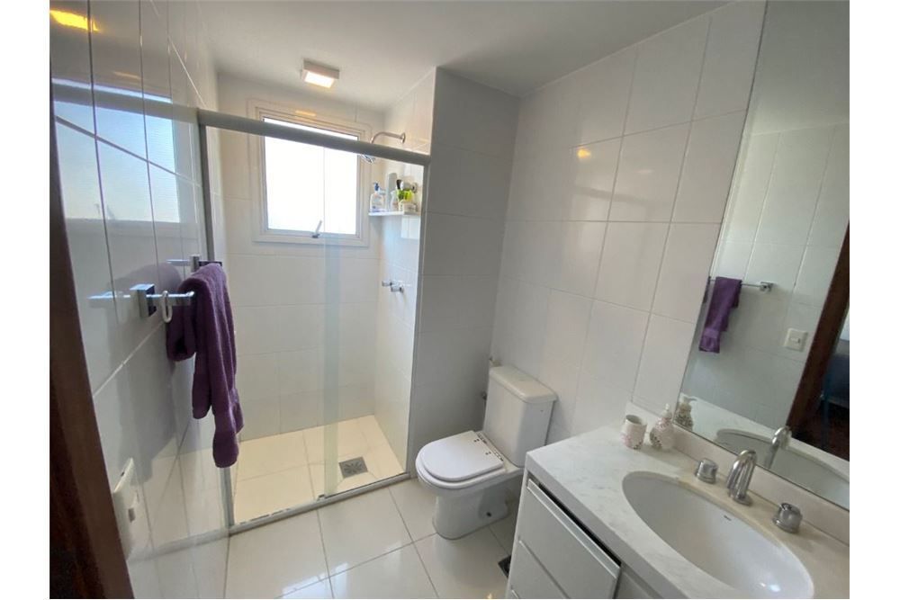 Apartamento à venda com 3 quartos, 200m² - Foto 15