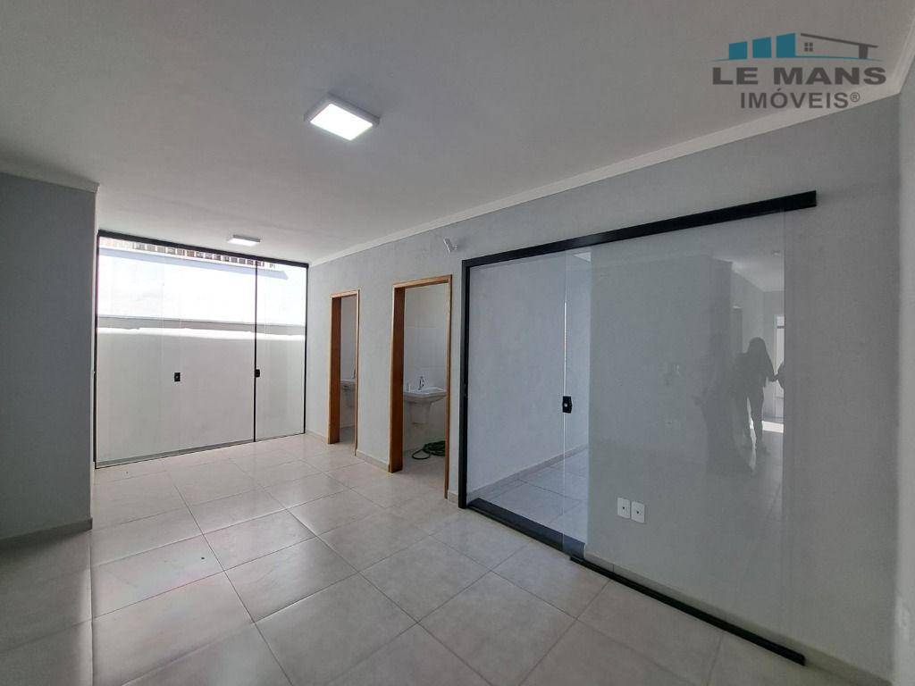 Casa à venda e aluguel com 5 quartos, 154m² - Foto 1