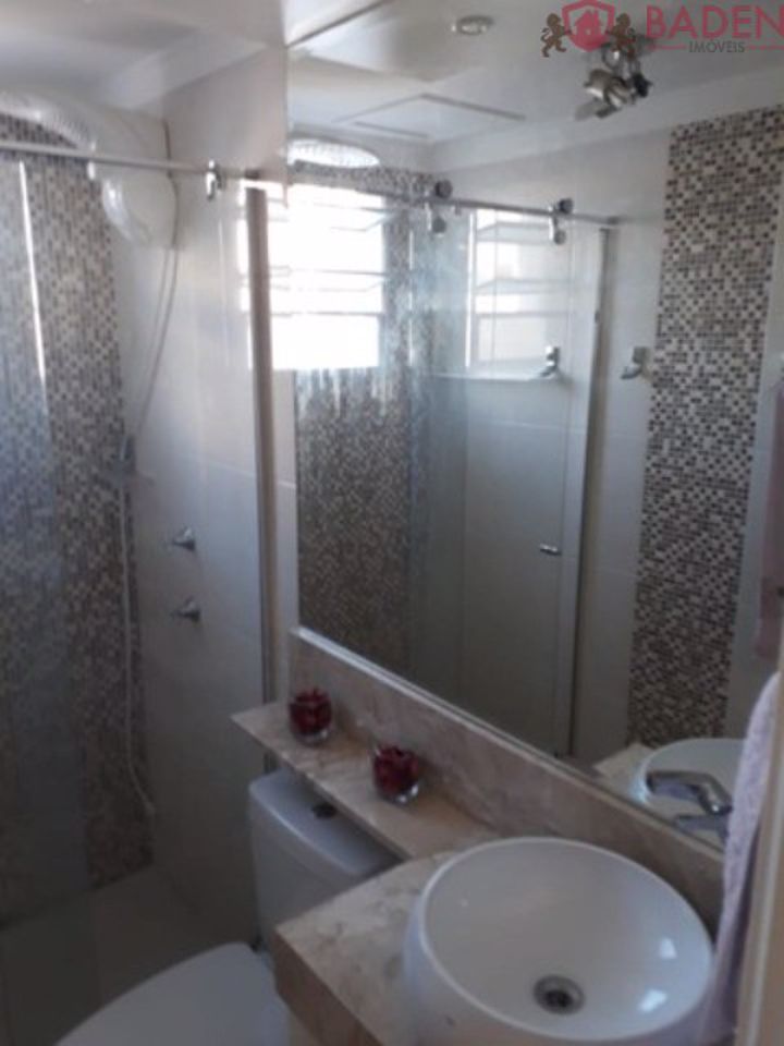 Apartamento à venda com 2 quartos, 48m² - Foto 5