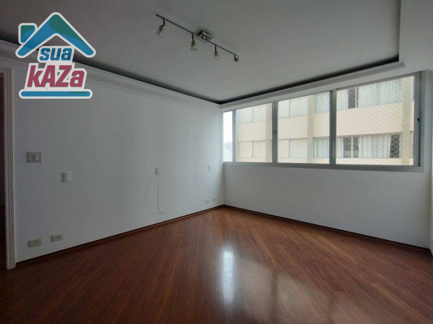 Apartamento à venda com 3 quartos, 96m² - Foto 3