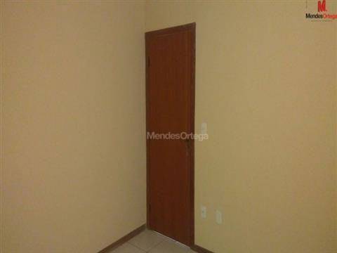 Apartamento para alugar com 2 quartos, 72m² - Foto 12