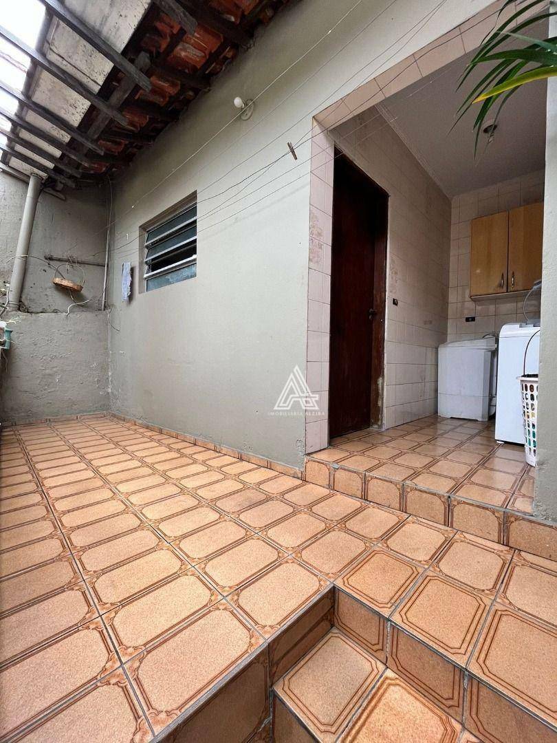 Sobrado à venda com 3 quartos, 209m² - Foto 40