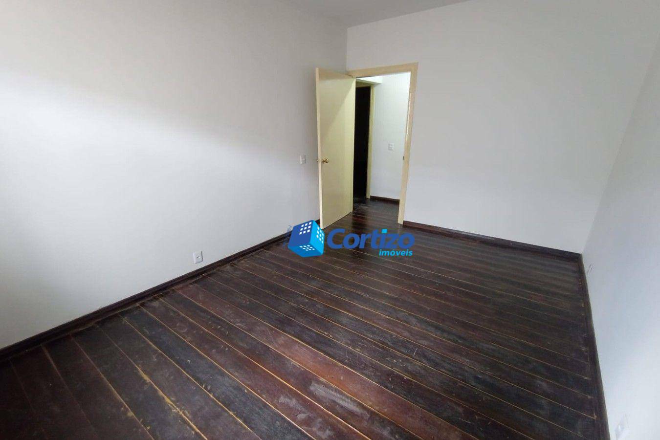 Casa para alugar com 3 quartos, 200M2 - Foto 21