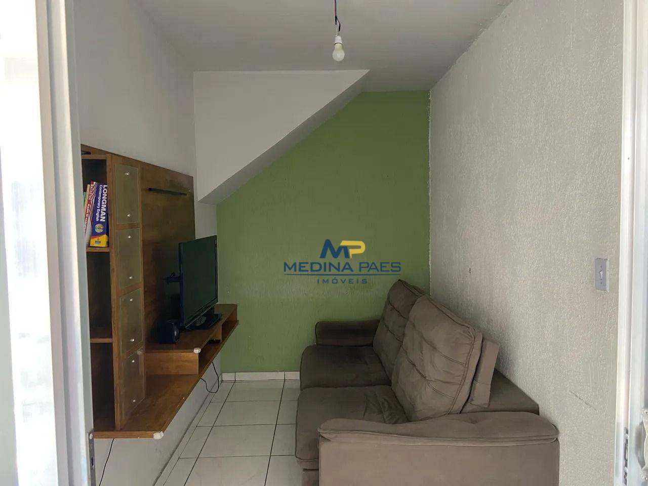 Casa à venda com 2 quartos, 60m² - Foto 8