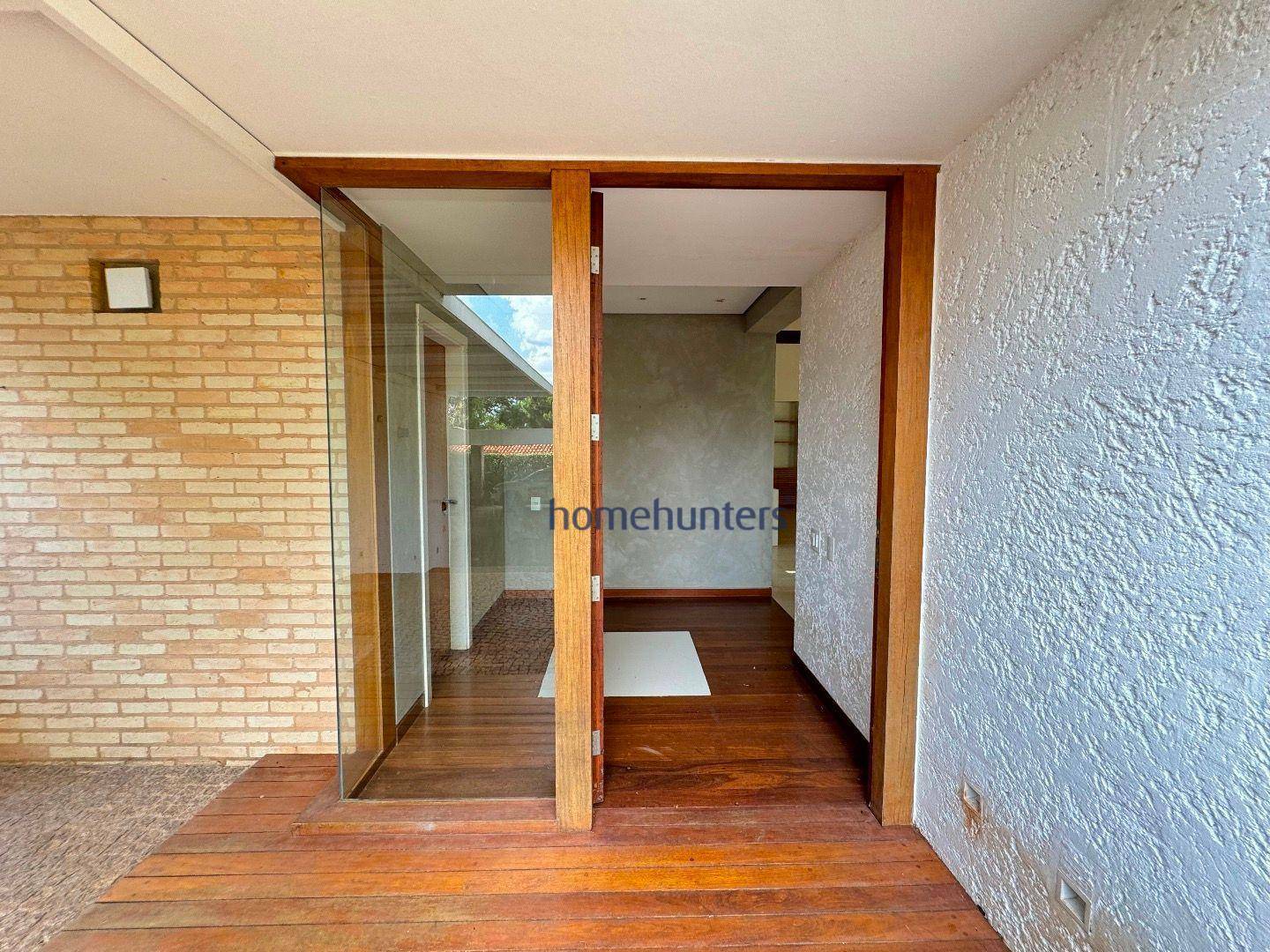 Casa para alugar com 4 quartos, 475m² - Foto 5