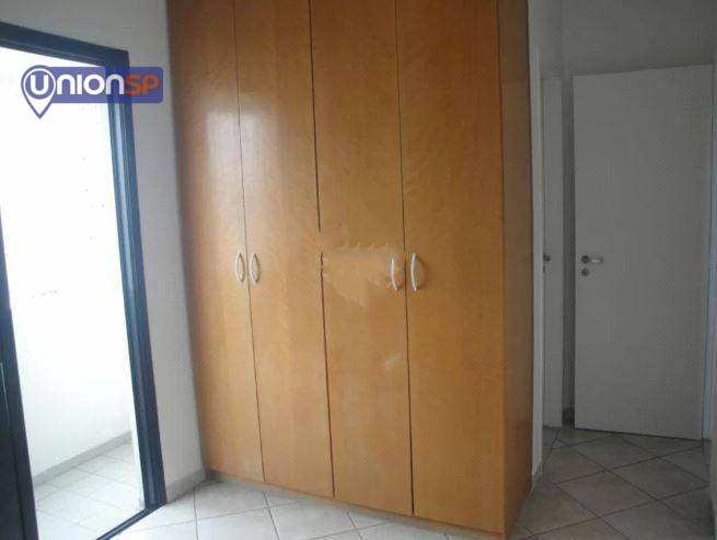 Apartamento à venda com 2 quartos, 56m² - Foto 6