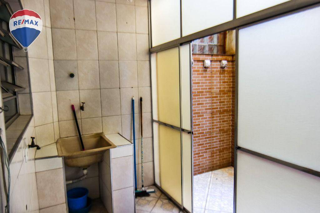 Apartamento à venda com 2 quartos, 87m² - Foto 10