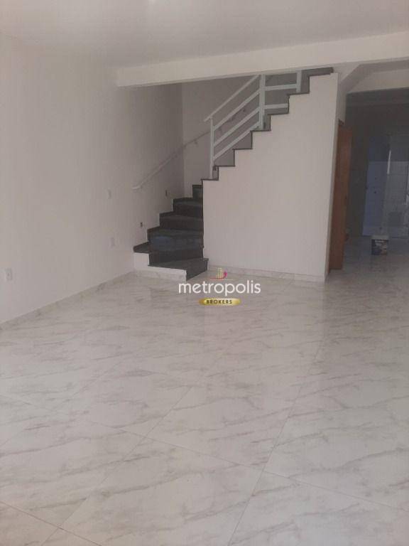 Sobrado à venda com 3 quartos, 115m² - Foto 2