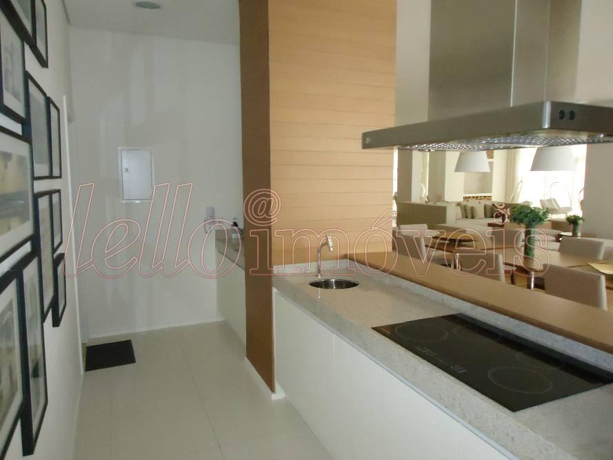 Apartamento para alugar com 2 quartos, 73m² - Foto 28