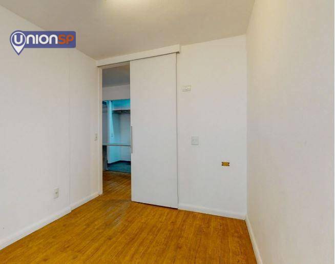 Apartamento à venda com 1 quarto, 39m² - Foto 9