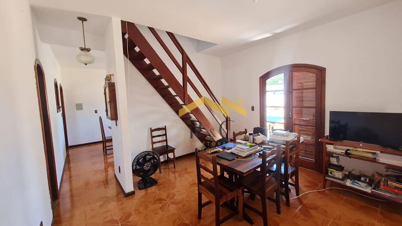 Casa à venda com 2 quartos, 156m² - Foto 8