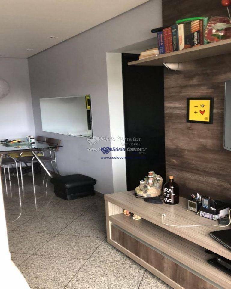 Apartamento à venda com 2 quartos, 58m² - Foto 30