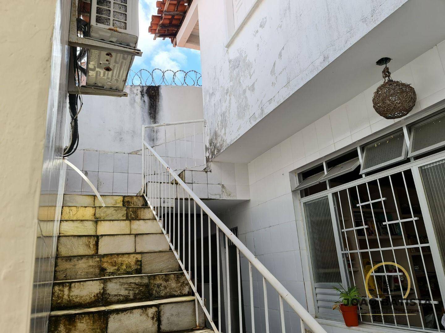 Casa à venda com 3 quartos, 200m² - Foto 25