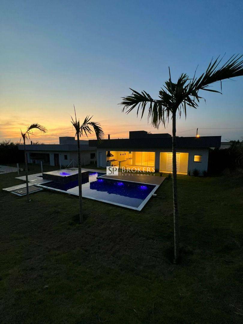 Casa de Condomínio à venda com 3 quartos, 254m² - Foto 8