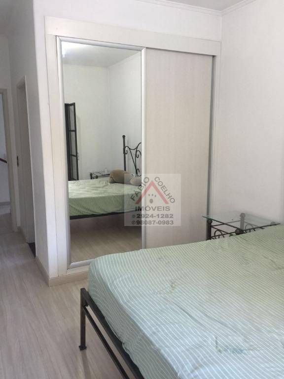 Sobrado à venda com 6 quartos, 168m² - Foto 3