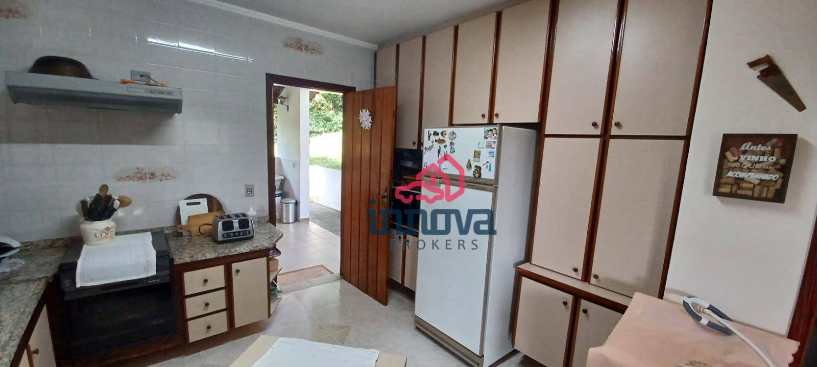 Casa de Condomínio à venda com 3 quartos, 180m² - Foto 9