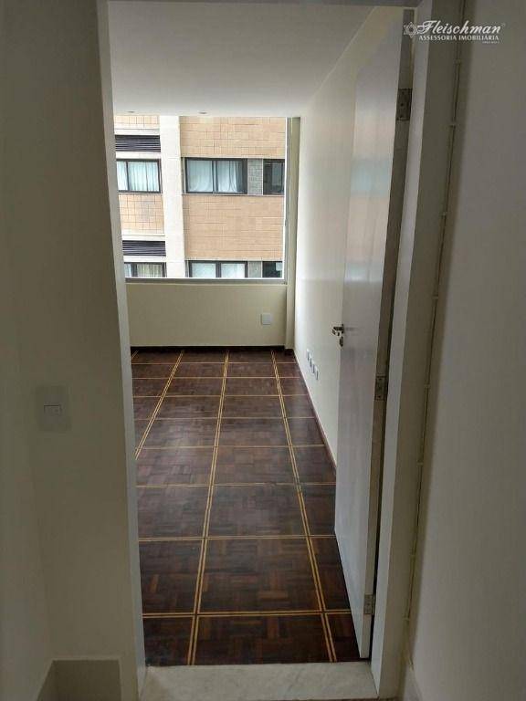 Apartamento para alugar com 3 quartos, 124m² - Foto 16