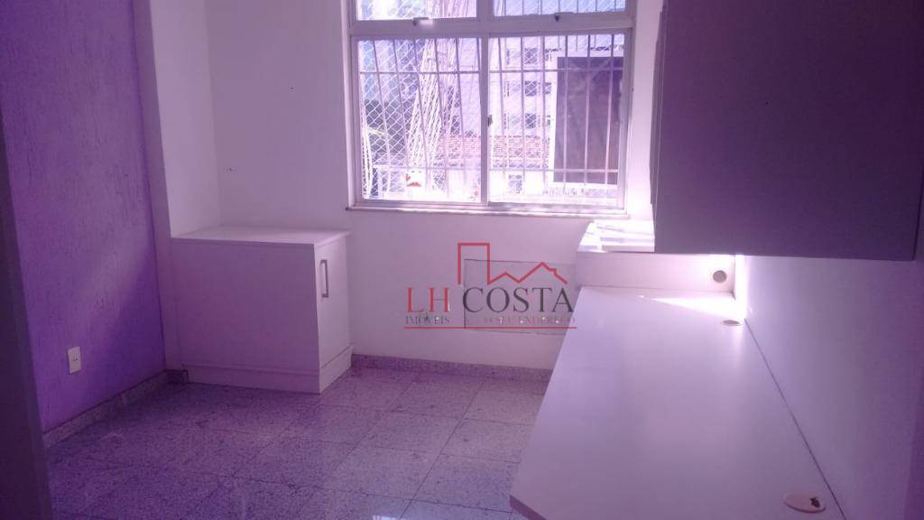 Apartamento à venda com 2 quartos, 80m² - Foto 17
