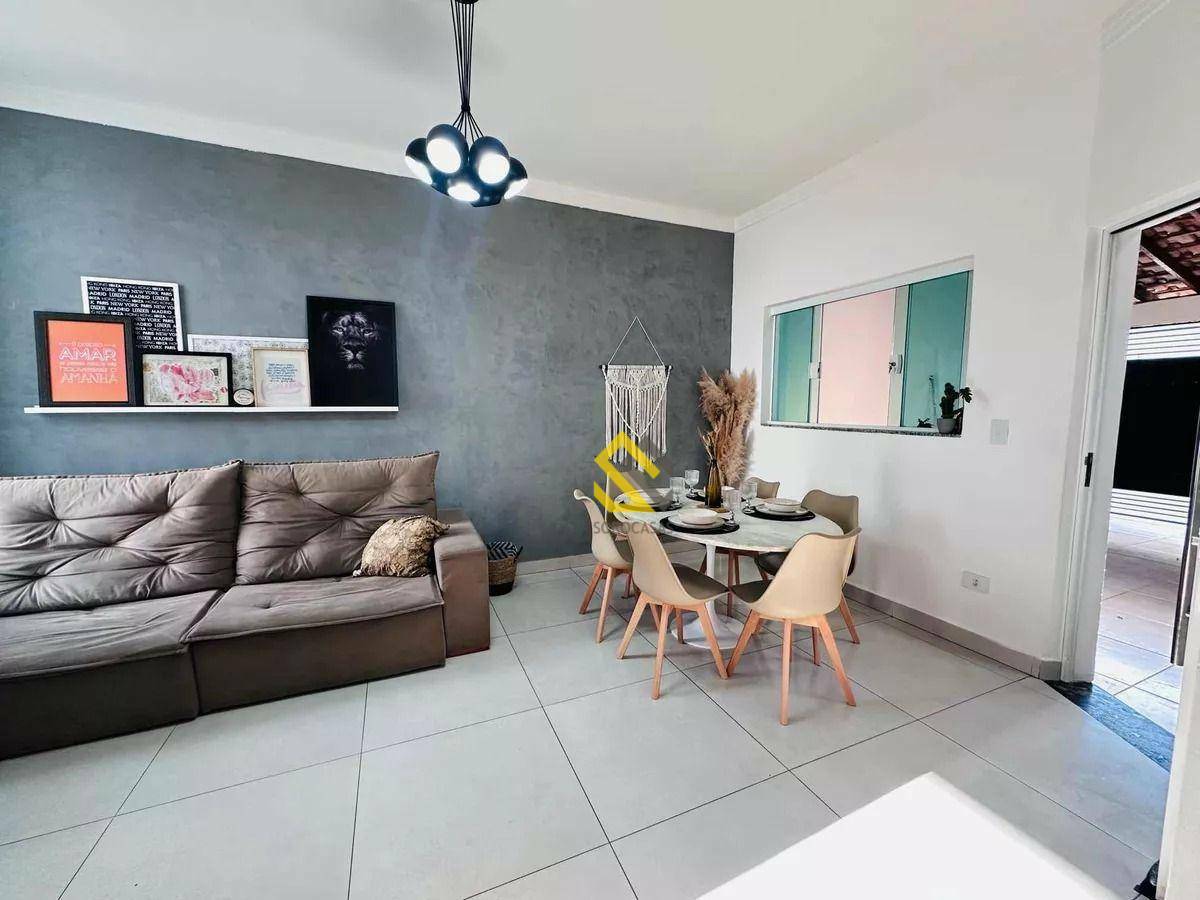 Casa à venda com 2 quartos, 170m² - Foto 4