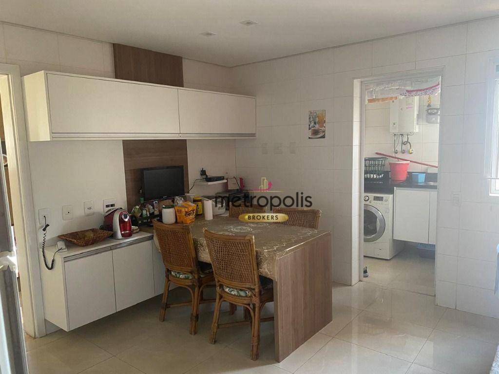 Apartamento à venda com 4 quartos, 146m² - Foto 2