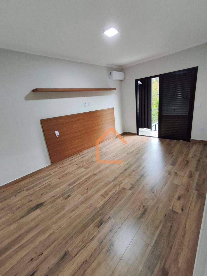Casa, 3 quartos, 197 m² - Foto 4