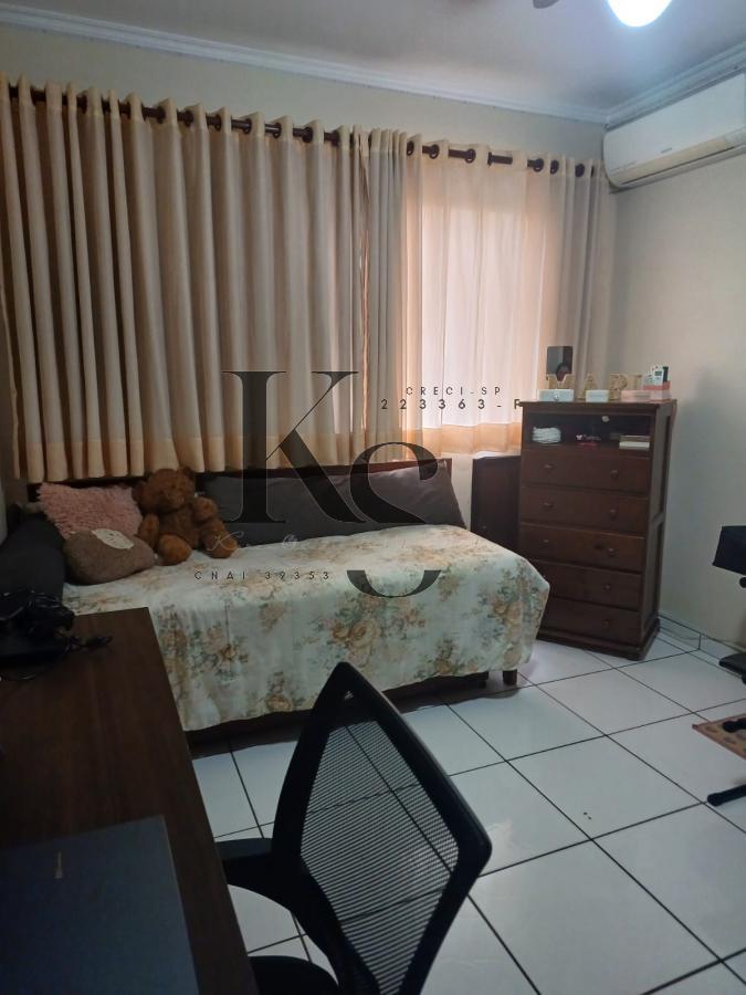 Apartamento à venda com 3 quartos, 154m² - Foto 6