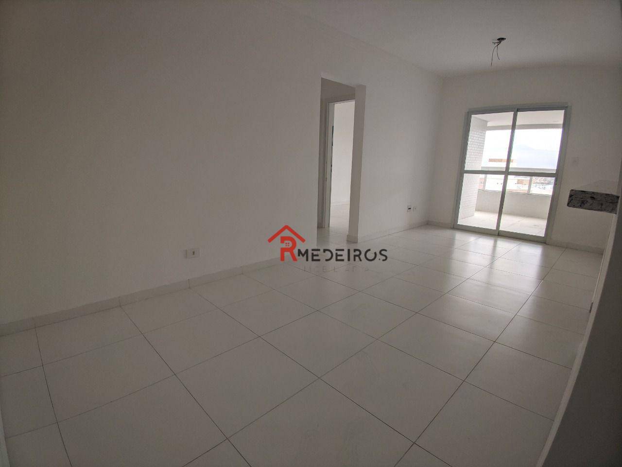 Apartamento à venda com 2 quartos, 103m² - Foto 3