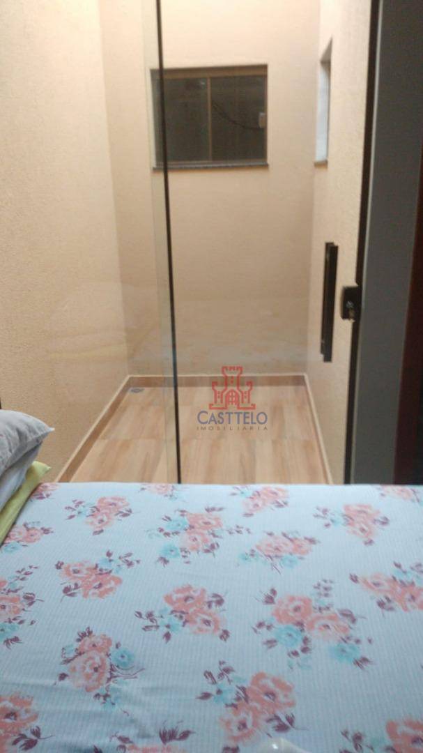 Casa à venda com 3 quartos, 120m² - Foto 9