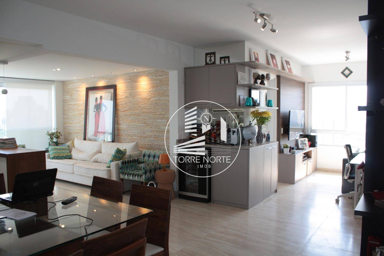 Apartamento à venda com 1 quarto, 70m² - Foto 2