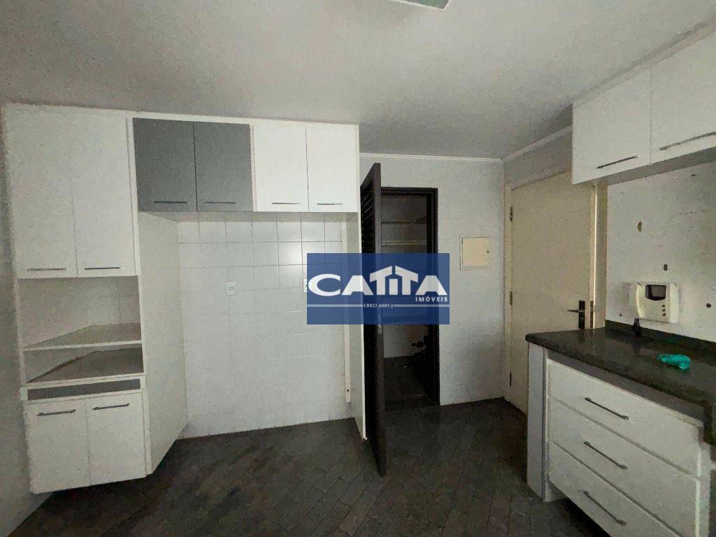 Sobrado para alugar com 3 quartos, 400m² - Foto 11