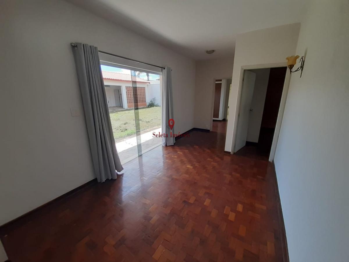 Casa à venda com 3 quartos, 450m² - Foto 18