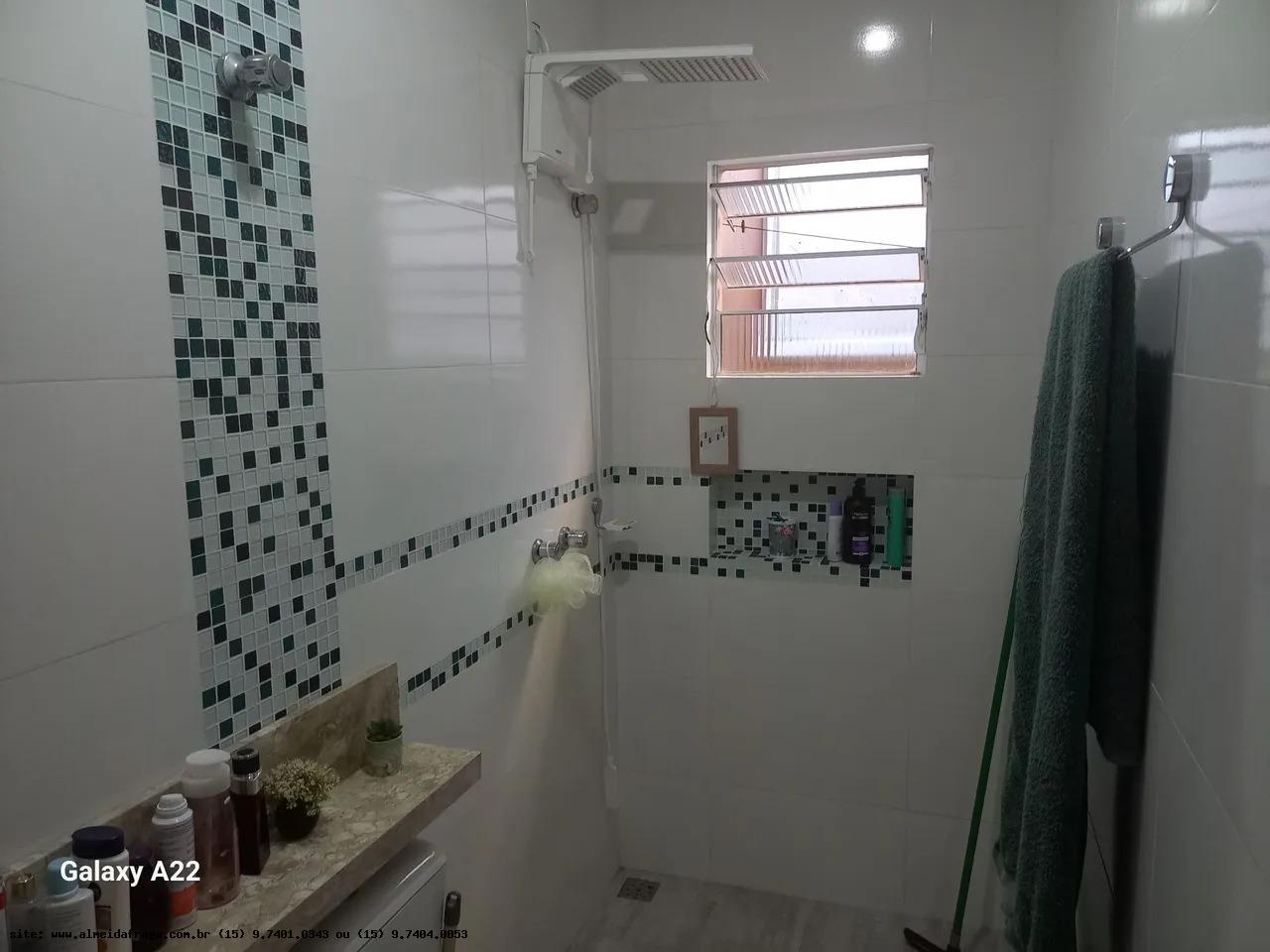 Casa à venda com 2 quartos, 100m² - Foto 3