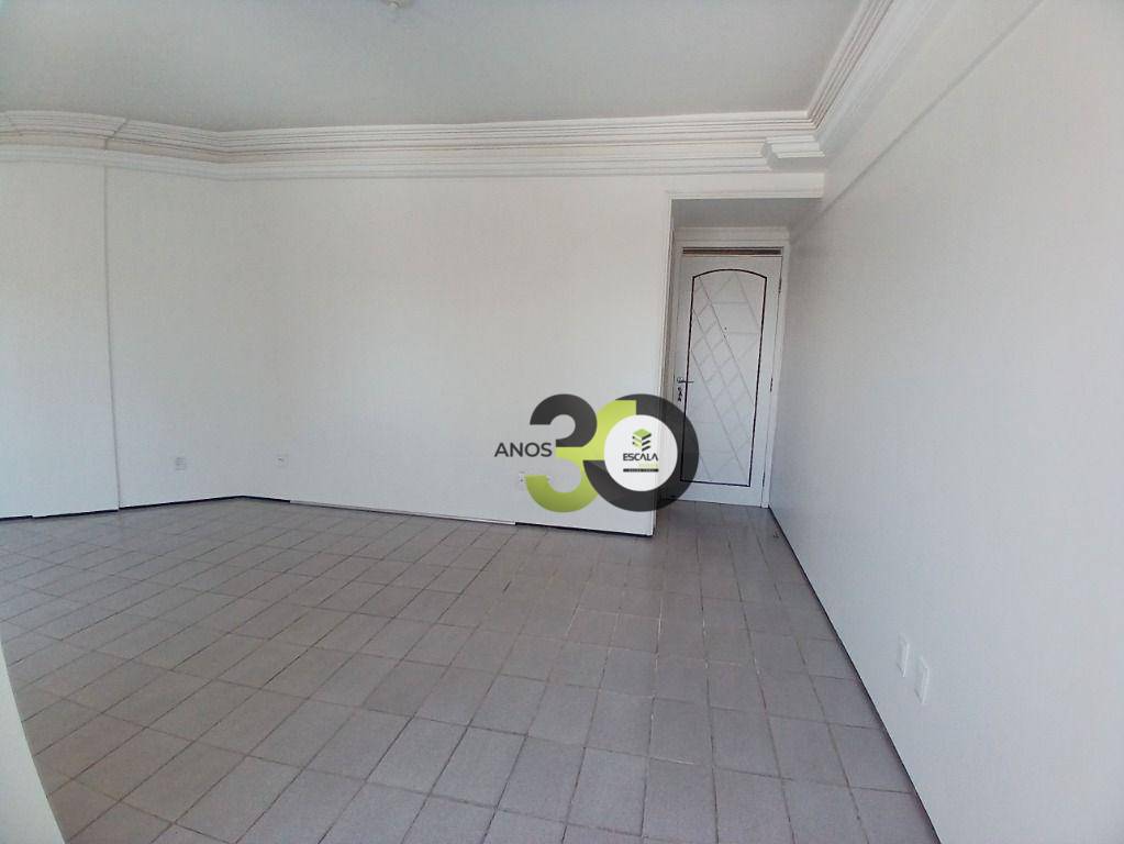 Apartamento para alugar com 3 quartos, 100m² - Foto 14