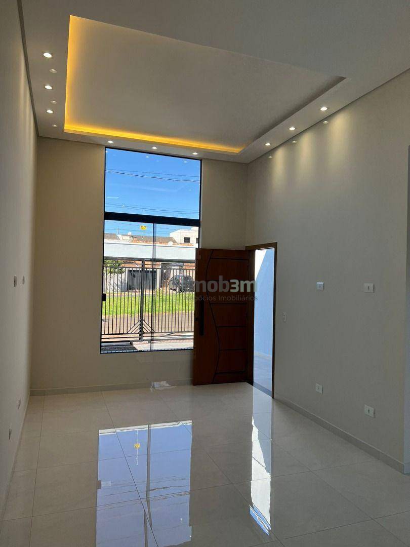 Casa à venda com 3 quartos, 81m² - Foto 5