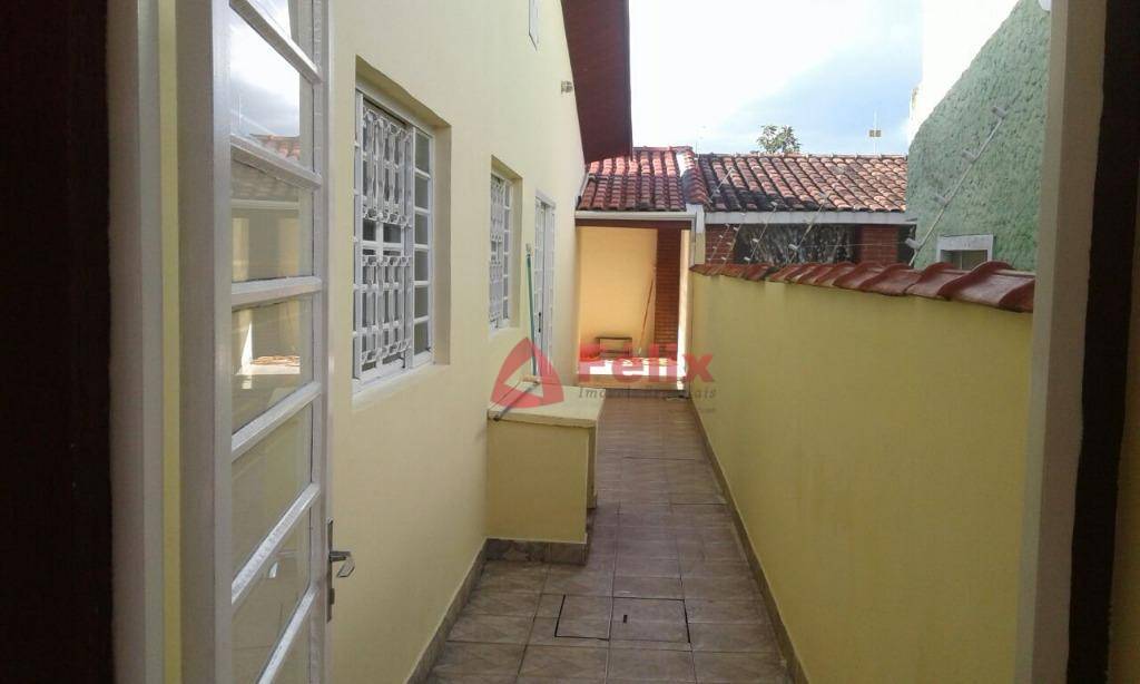 Casa à venda com 3 quartos, 135m² - Foto 15