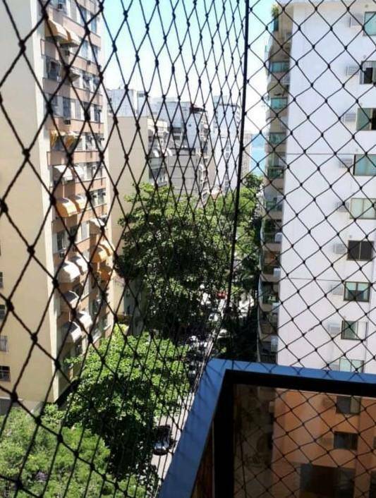 Apartamento à venda com 4 quartos, 217m² - Foto 1